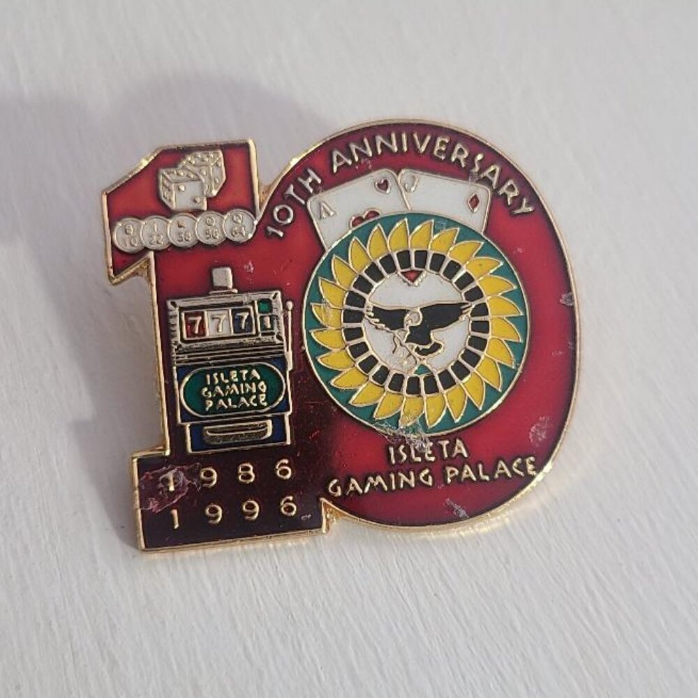 Isleta Gaming Palace 1996 Albuquerque NM Vintage Lapel Pin